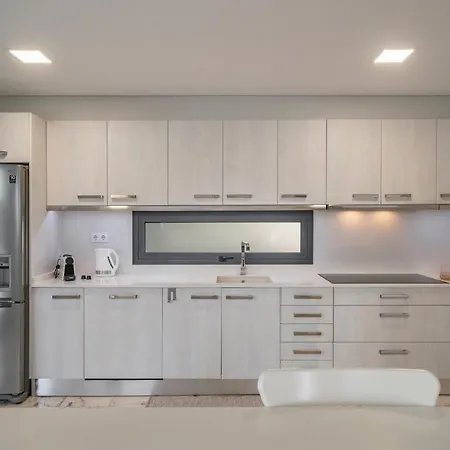 Вилла Ourmadeira - Old Town Villa, Downtown